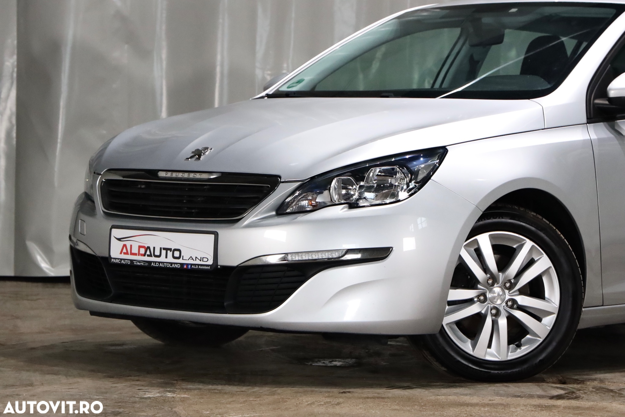 Peugeot 308 BlueHDi FAP 120 Stop & Start Active - 19