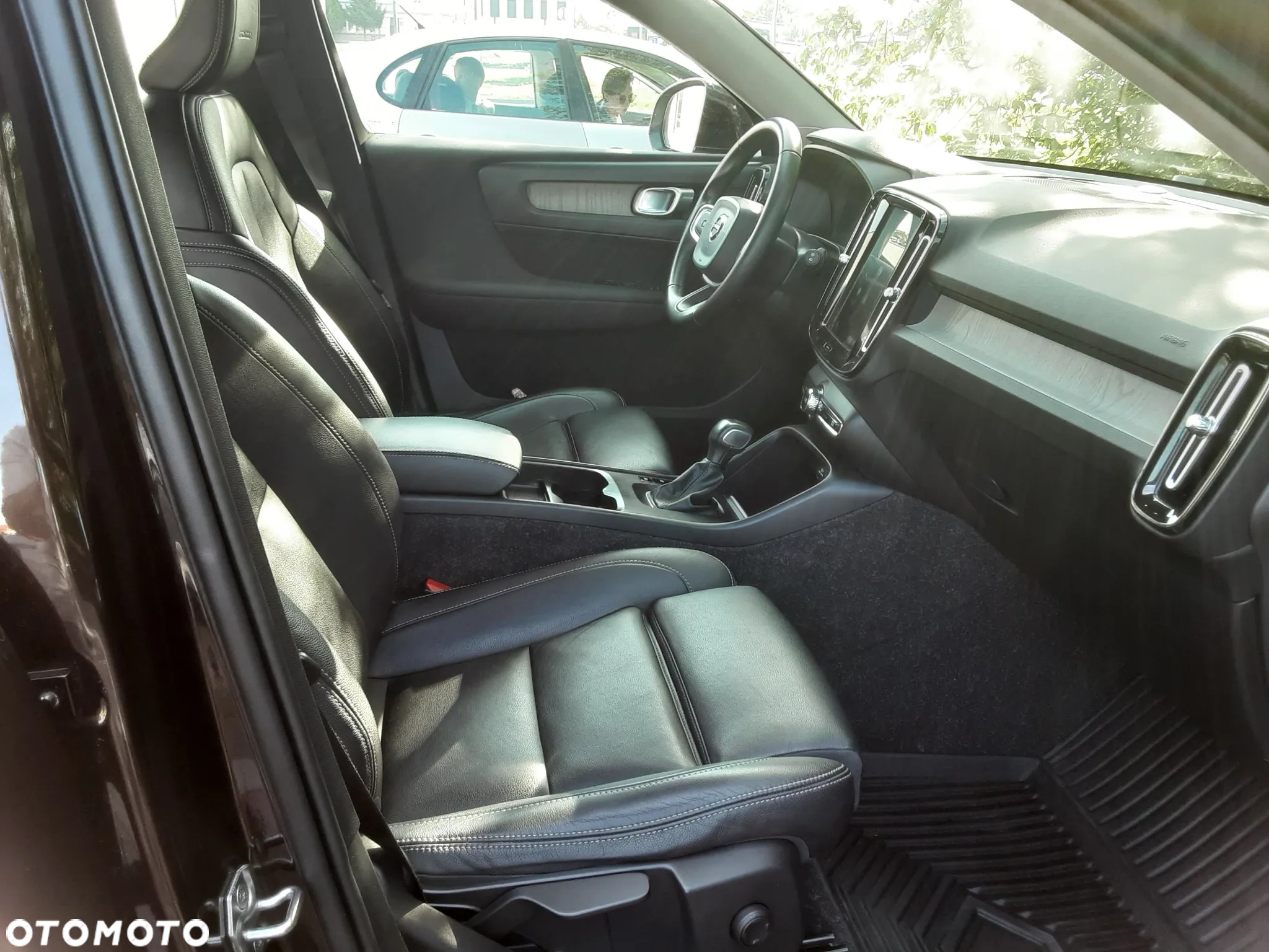 Volvo XC 40 T3 Inscription - 11