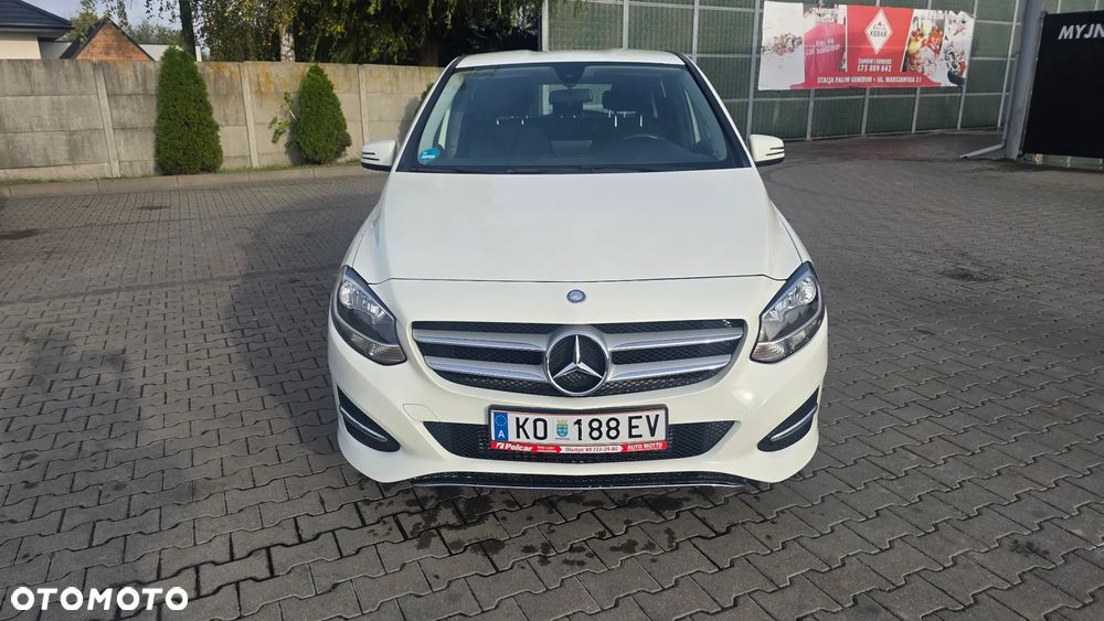 Mercedes-Benz Klasa B 180 - 1