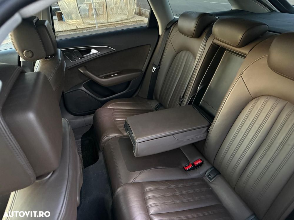 Audi A6 Allroad - 19