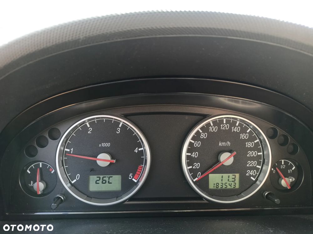 Ford Mondeo - 15
