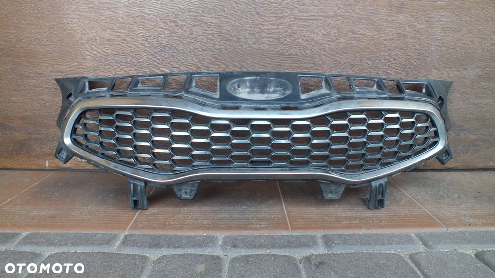 Atrapa zderzak przedniego Kia Ceed  II Lift - 1