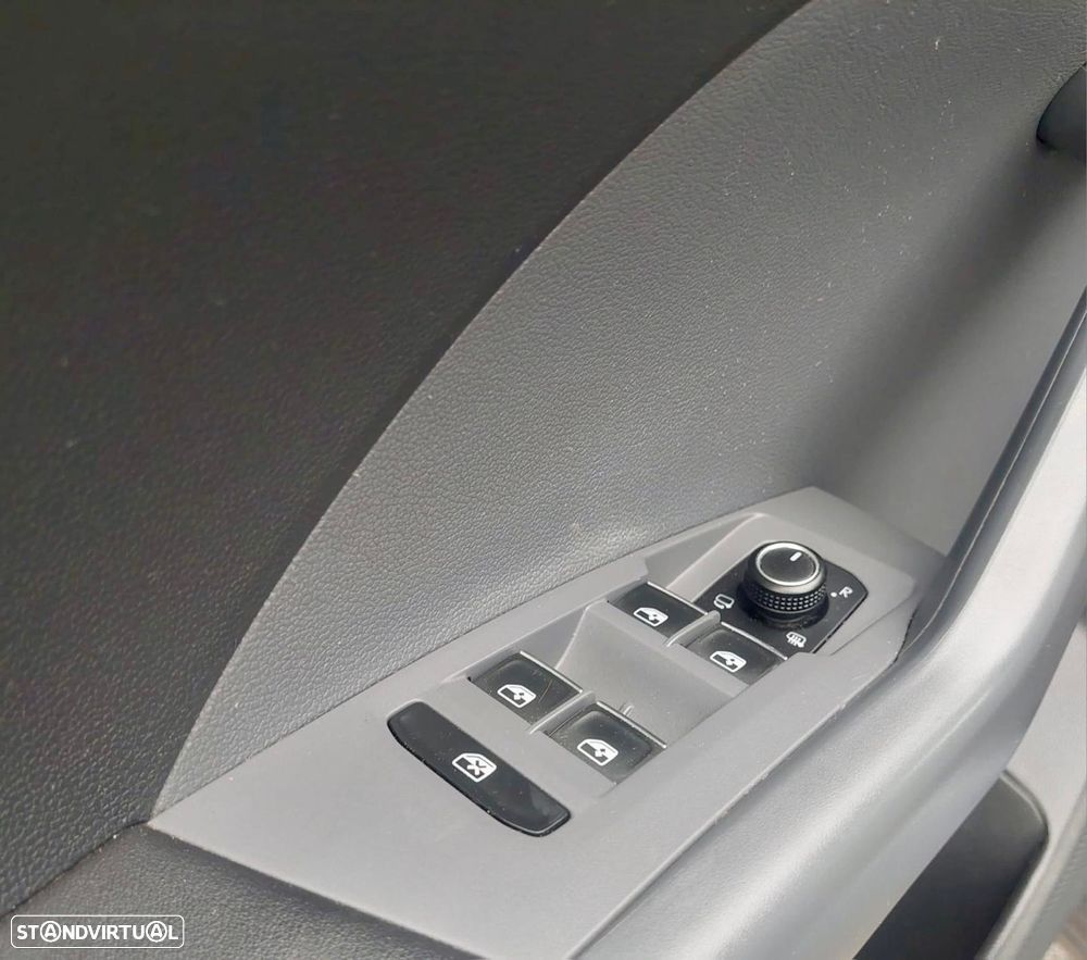 VW T-Cross 1.6 TDI SCR DSG Life - 8