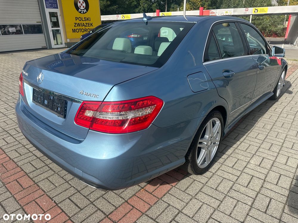 Mercedes-Benz Klasa E - 14