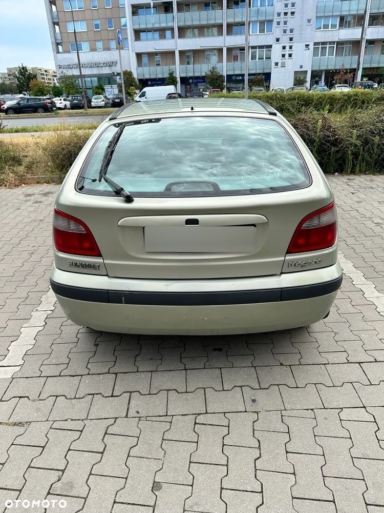 Renault Megane - 1