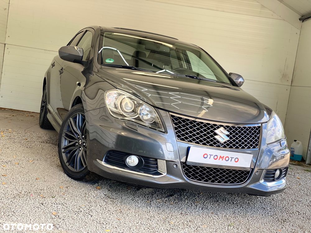 Suzuki Kizashi 2.4 Sport 4WD CVT - 36