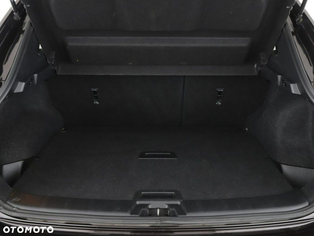 Nissan Qashqai 1.6 DIG-T N-Connecta - 20