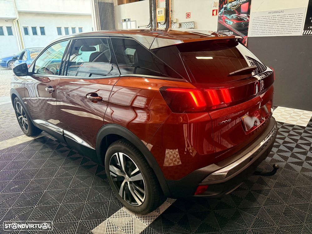 Peugeot 3008 1.2 PureTech Allure EAT8 - 4