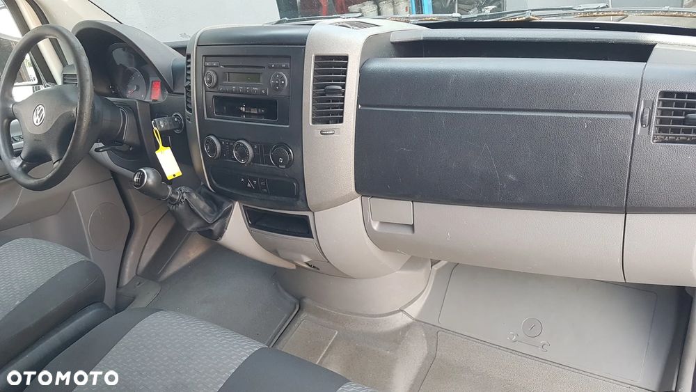 Volkswagen Crafter L2H2 2.5 TDI Klima - 7