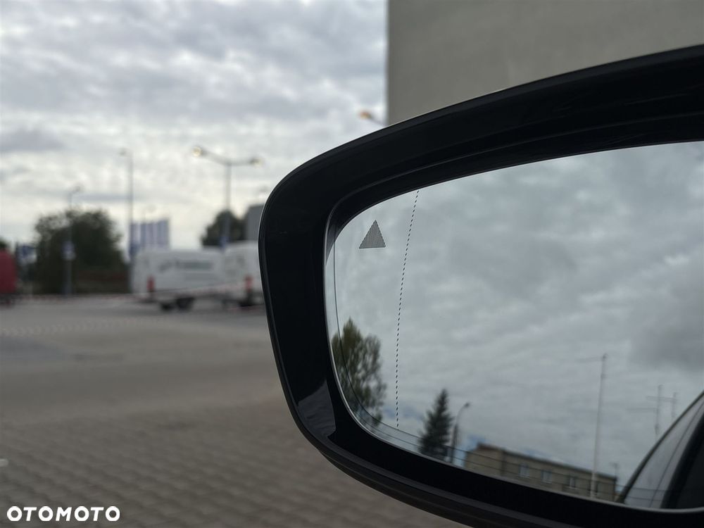 BMW Seria 5 - 17