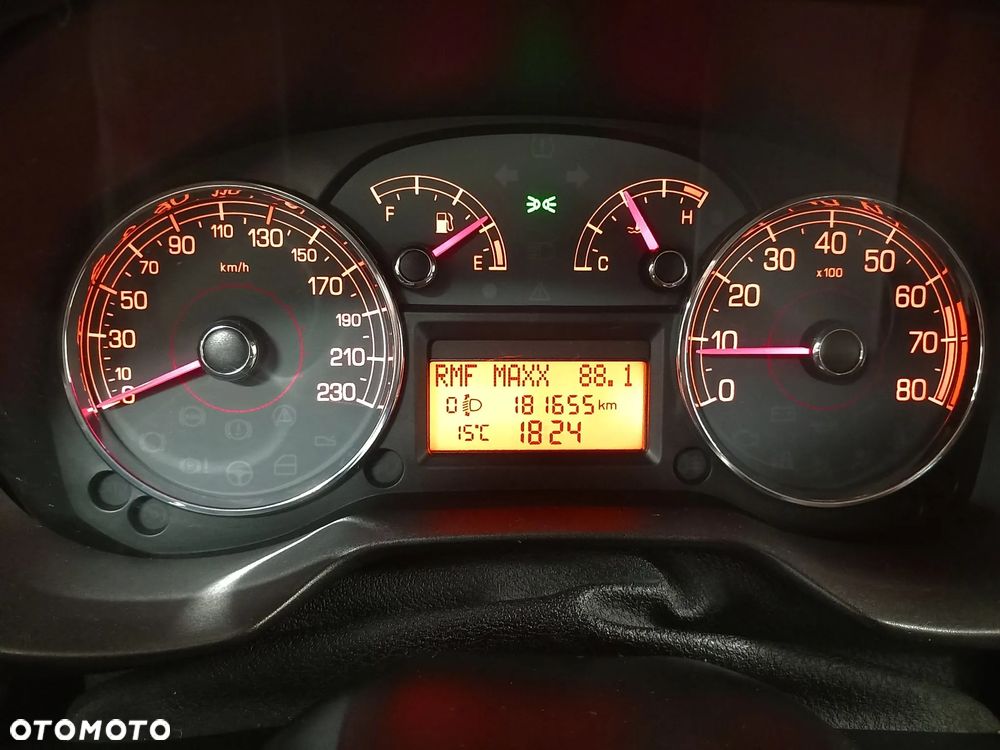 Fiat Grande Punto 1.4 8V Energy - 19