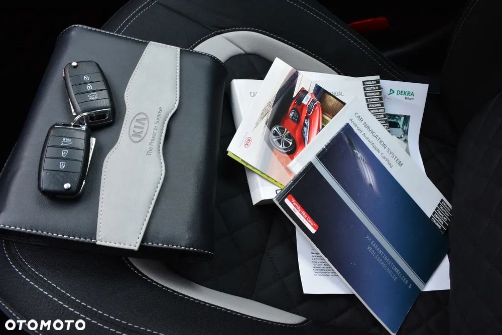 Kia Ceed 1.6 CRDi GT Line - 26