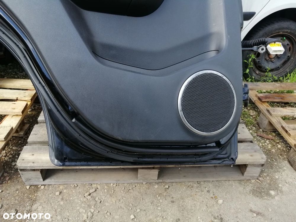 Chevrolet Captiva C100 drzwi kompletne kod lakieru 19U Black Mica bez korozji EU - 23