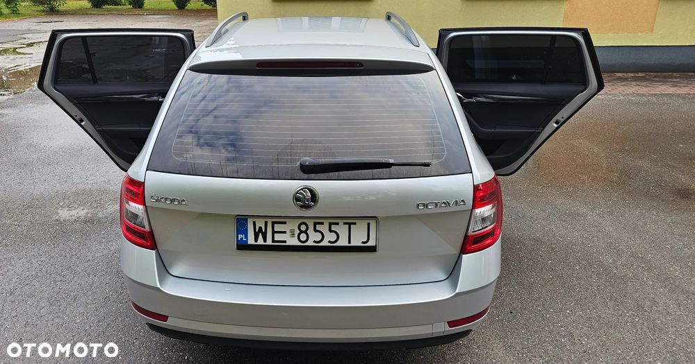 Skoda Octavia 2.0 TDI Style DSG - 10