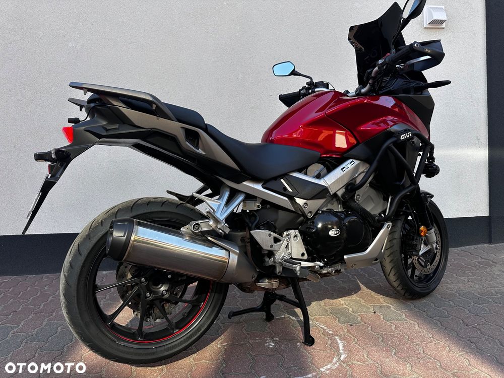 Honda VFR - 17