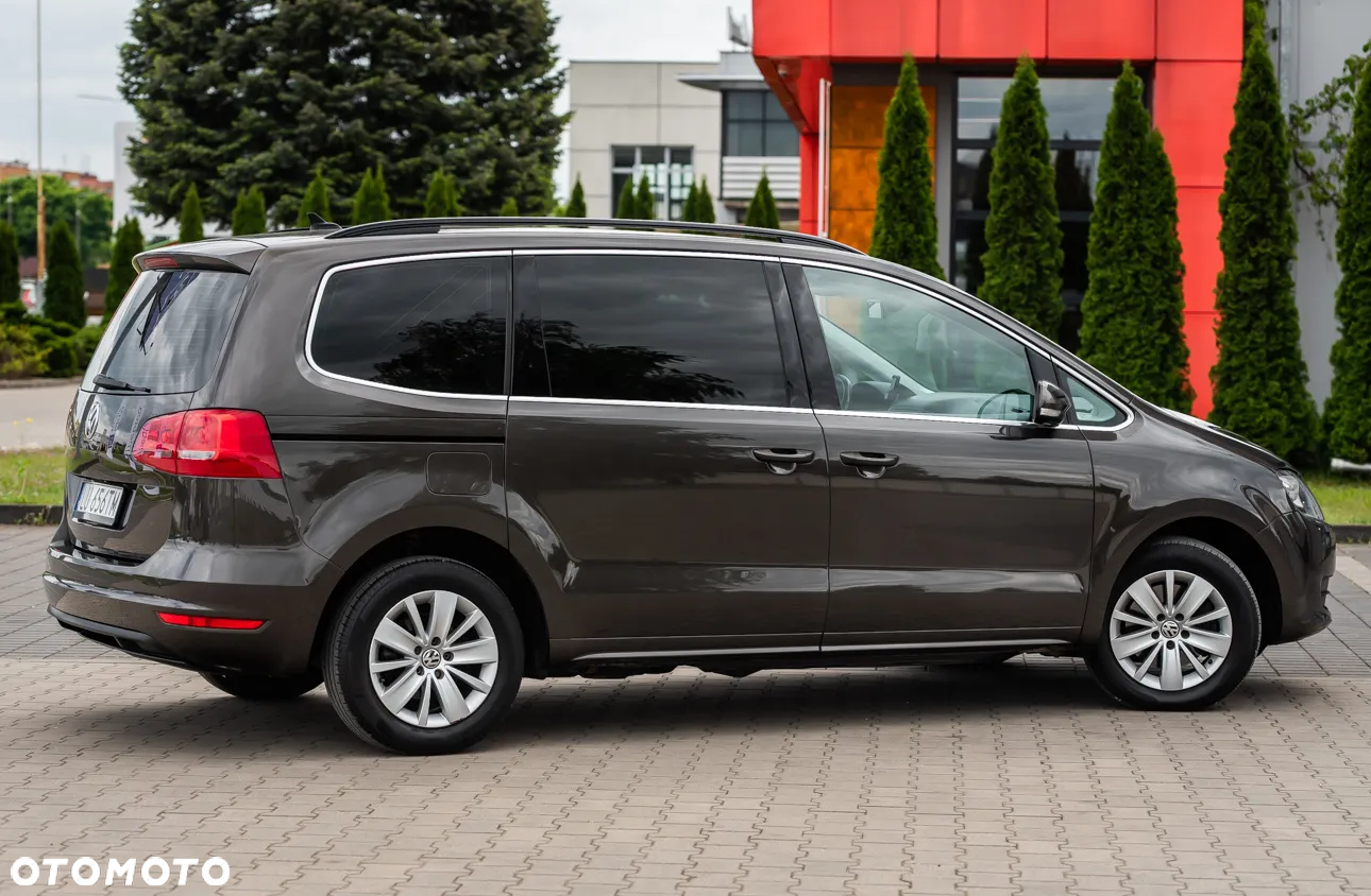 Volkswagen Sharan 2.0 TDI Comfortline - 8