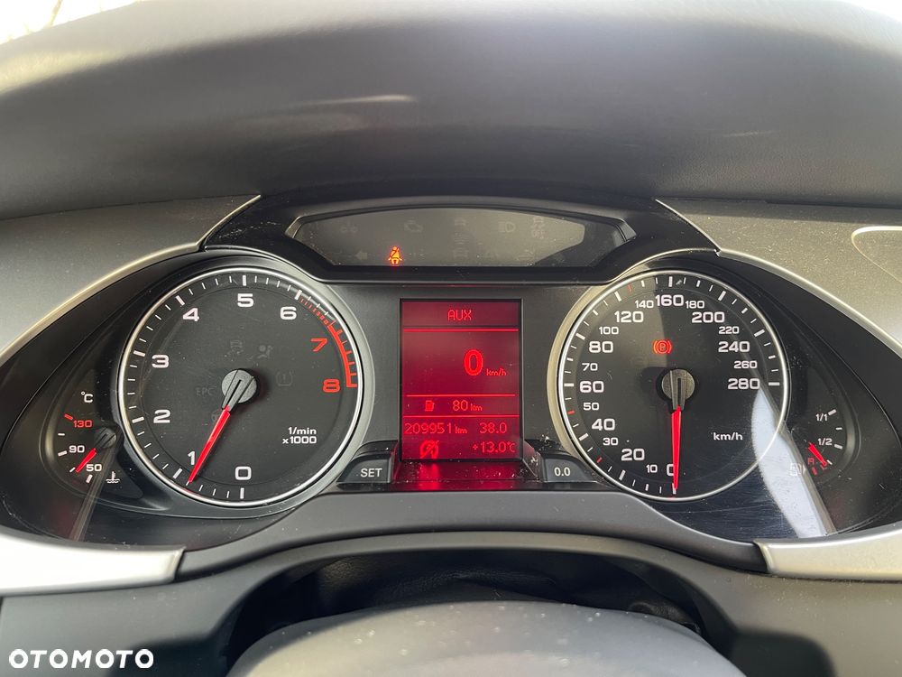 Audi A4 Avant 2.0 TFSI quattro Ambiente - 17