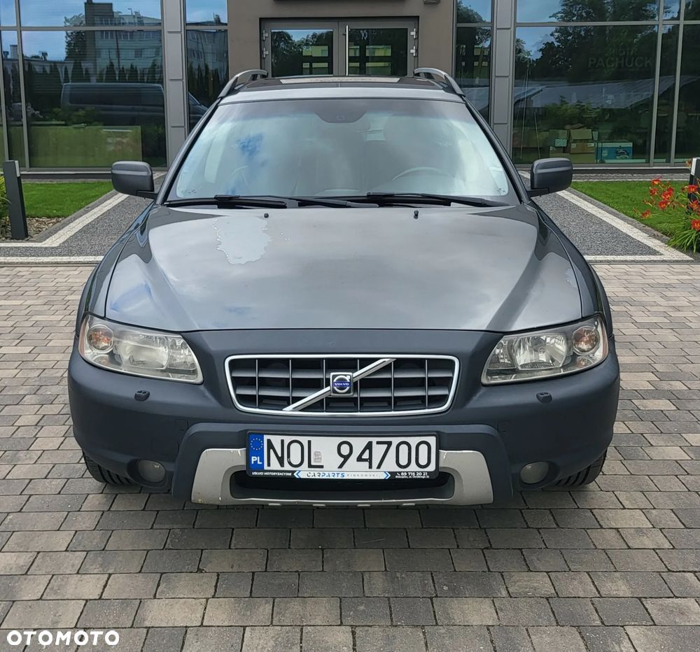 Volvo XC 70 2.4 AWD Automatik Momentum - 3
