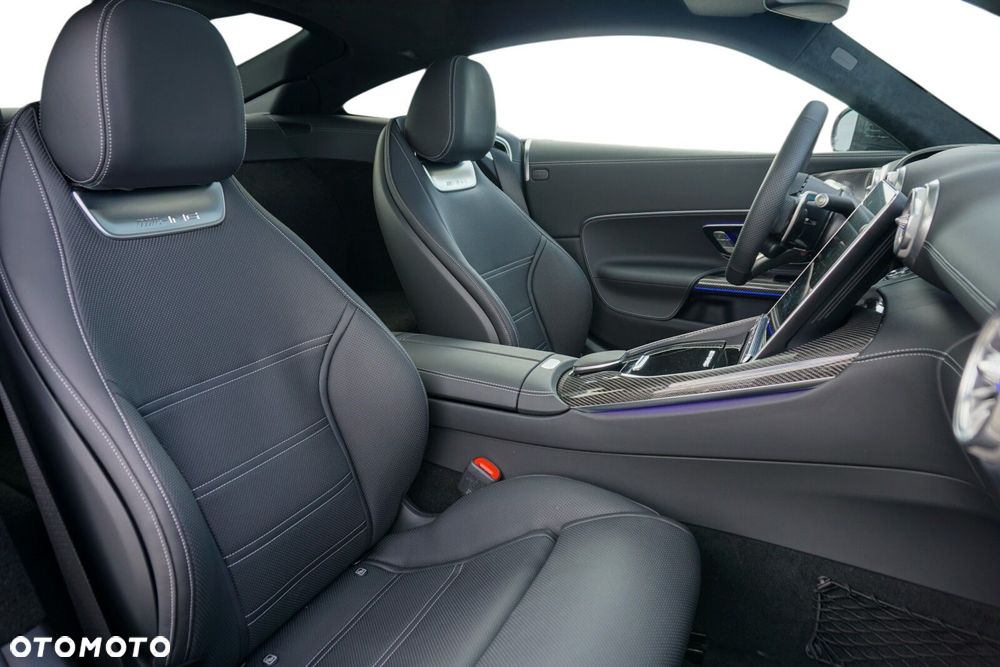 Mercedes-Benz AMG GT - 16