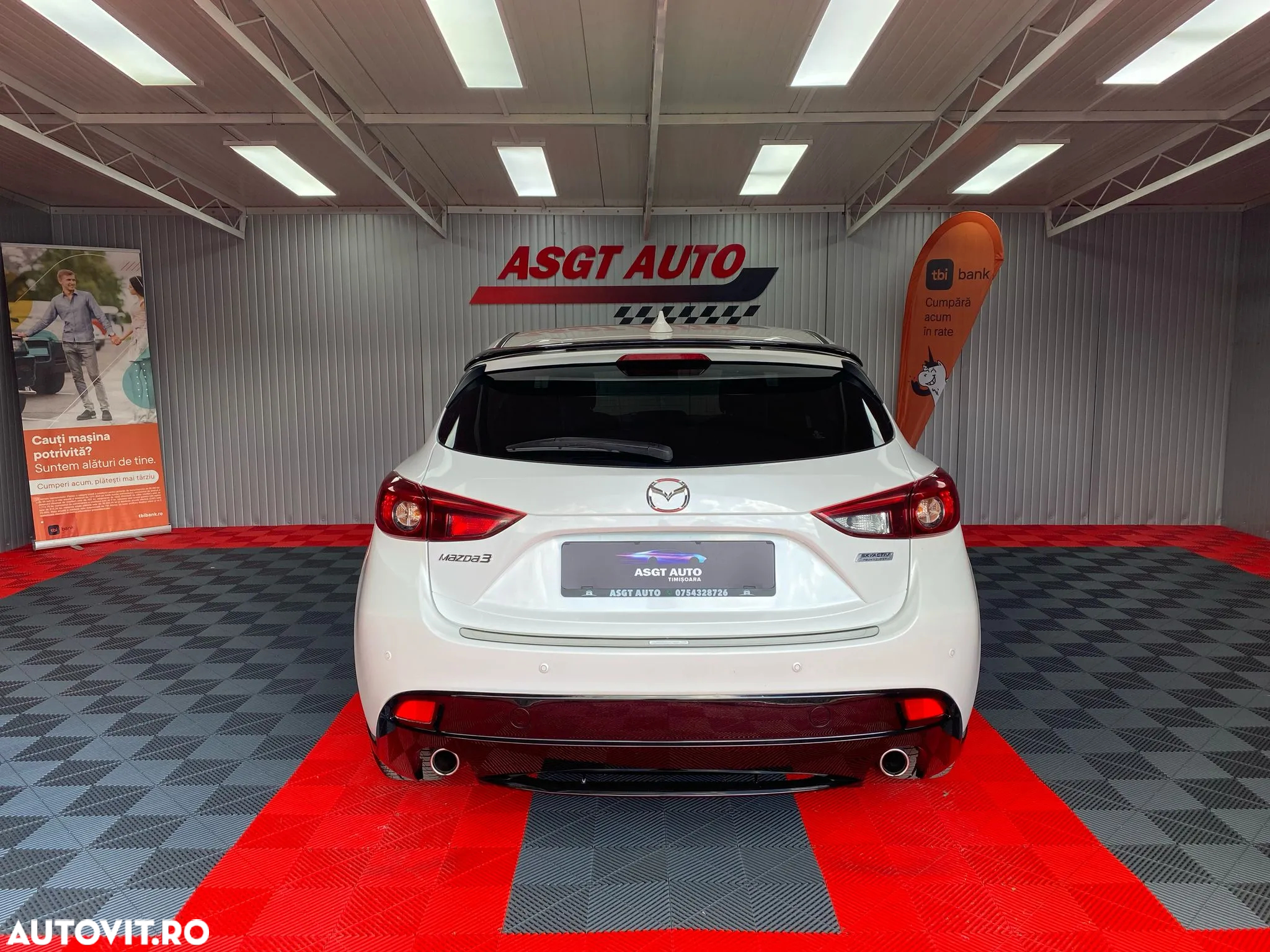 Mazda 3 - 6