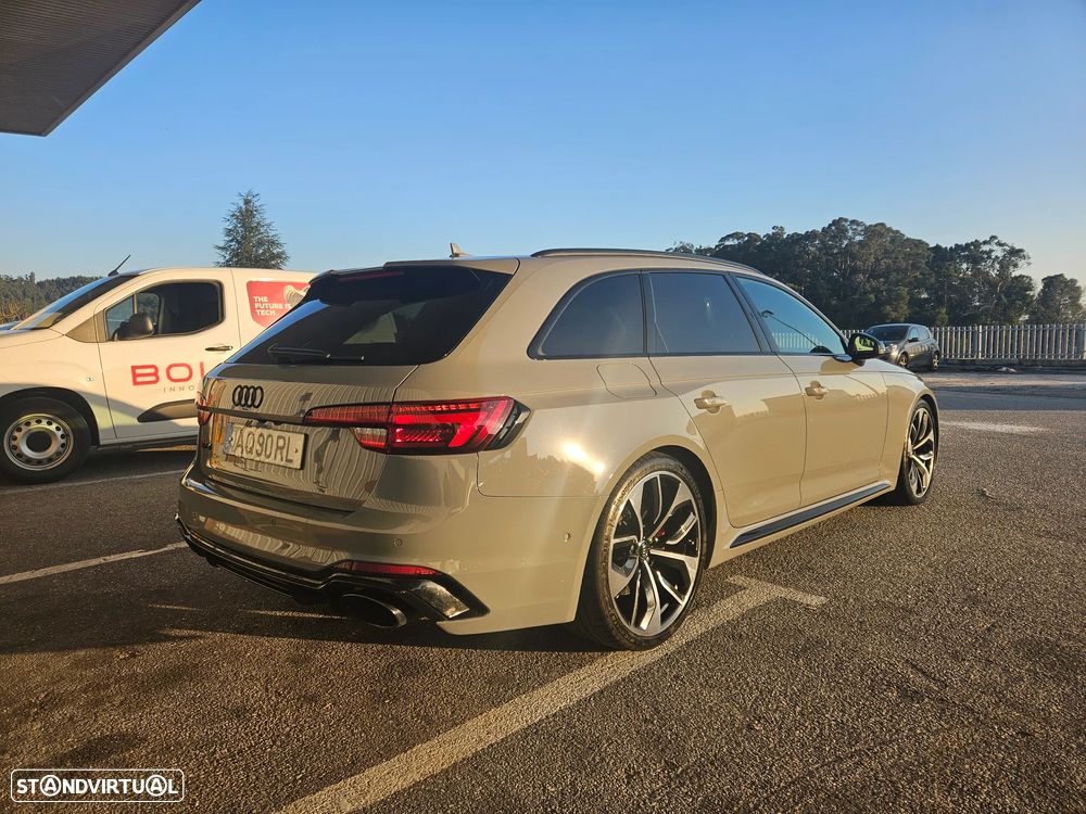 Audi RS4 Avant quattro tiptronic - 6