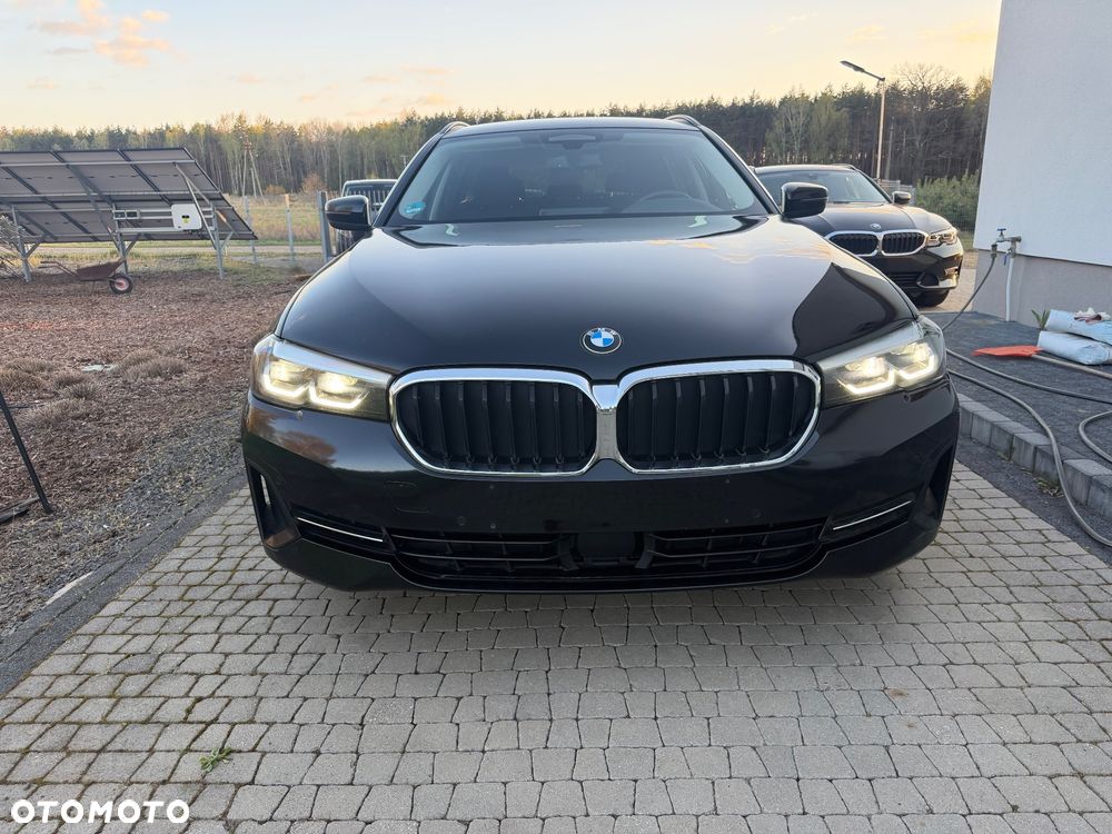 BMW Seria 5 530e - 5
