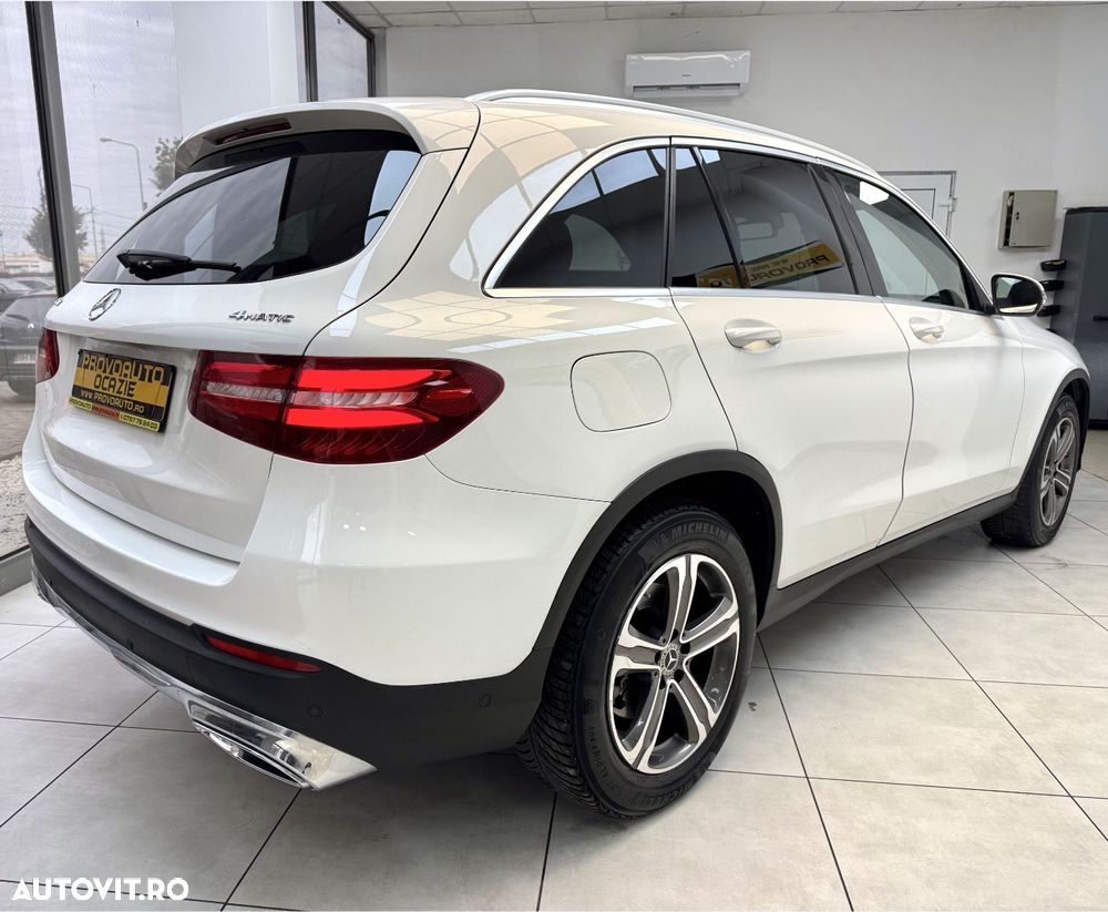 Mercedes-Benz GLC 220 d 4Matic 9G-TRONIC - 3