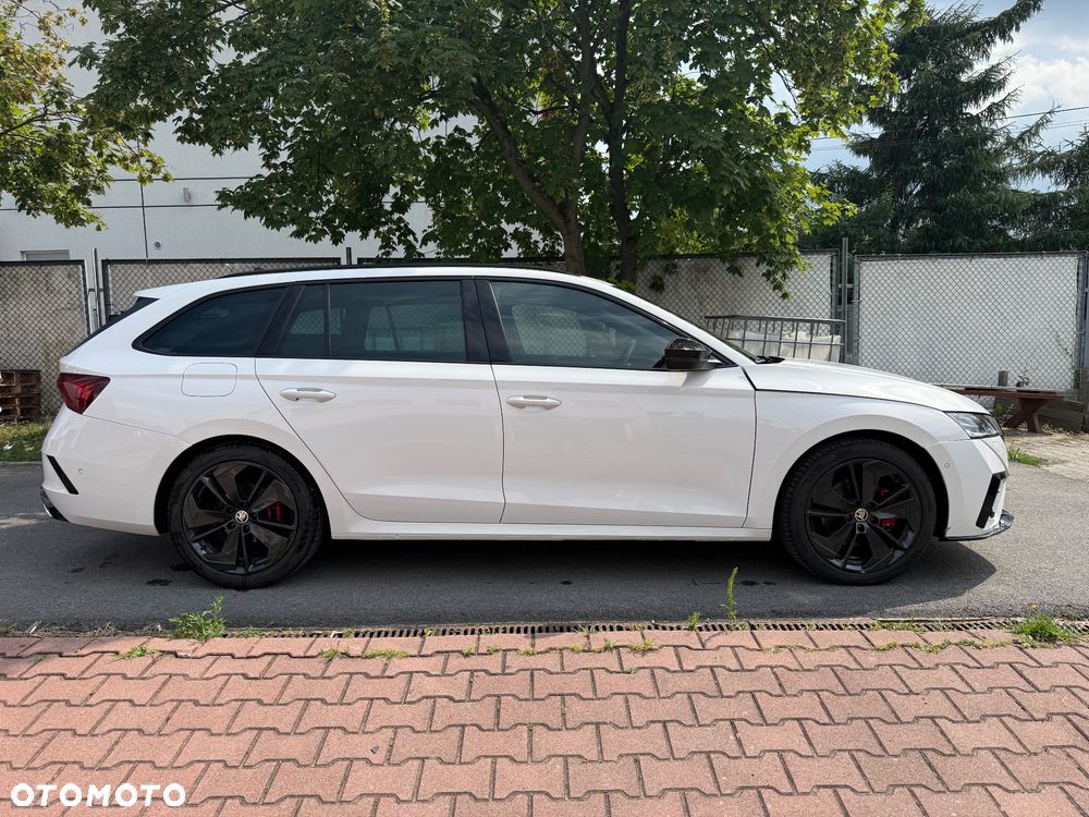 Skoda Octavia 2.0 TDI DSG 4x4 RS Plus - 11