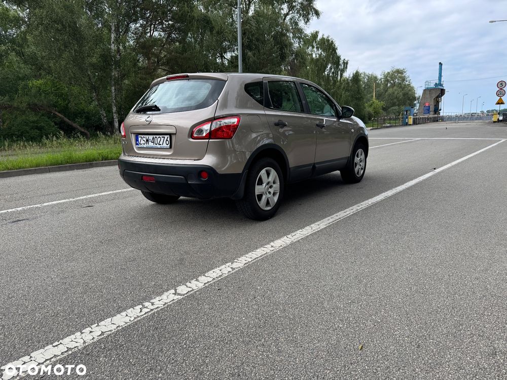 Nissan Qashqai 1.6 Visia - 7