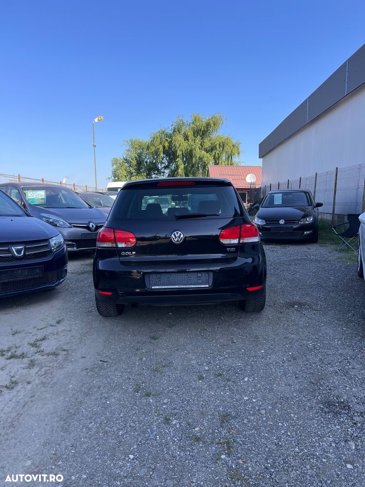 Volkswagen Golf - 5