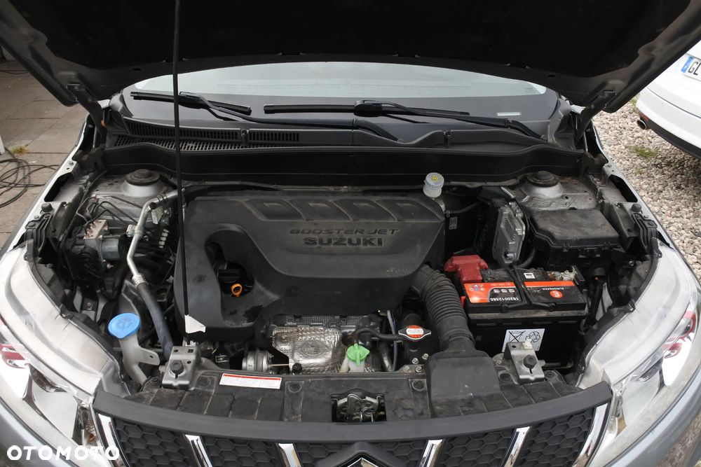 Suzuki Vitara 1.4 Boosterjet XLED Sun 4WD - 40