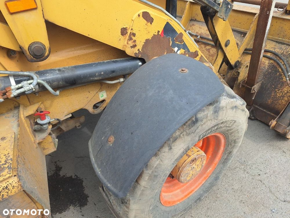 Caterpillar 432 E 4X4 - 36