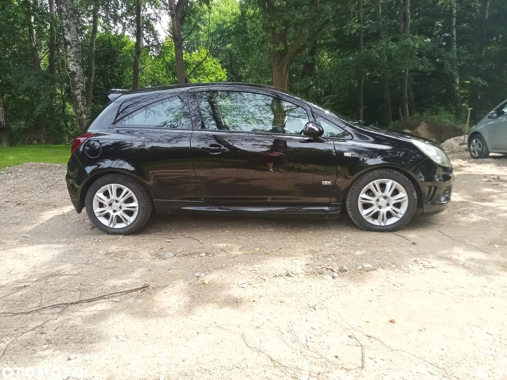 Opel Corsa 1.4 16V Sport - 4
