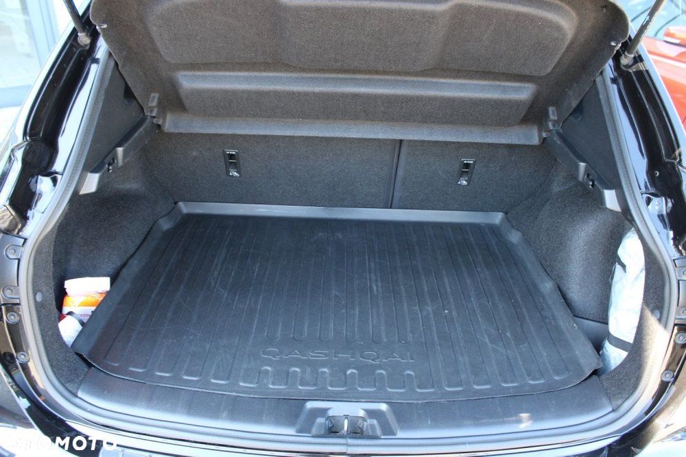 Nissan Qashqai - 16