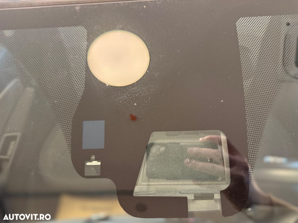 Toyota Yaris 1.5 VVT-i HSD Dynamic - 32