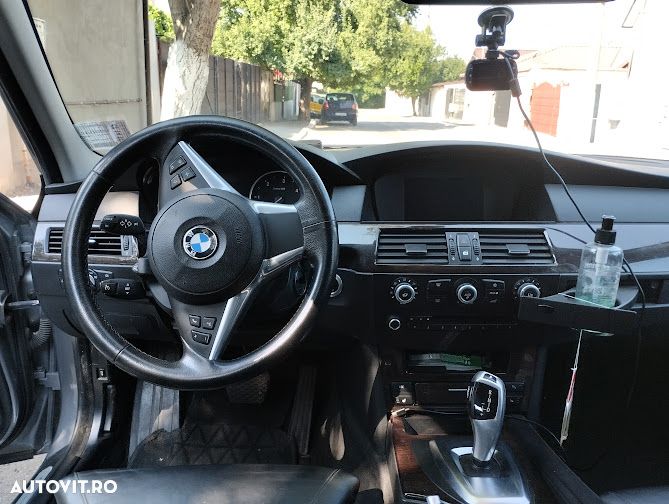 BMW Seria 5 520d Aut. Edition Exclusive - 10