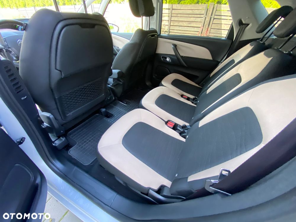 Citroën C4 Picasso 1.6 e-HDi Exclusive - 20