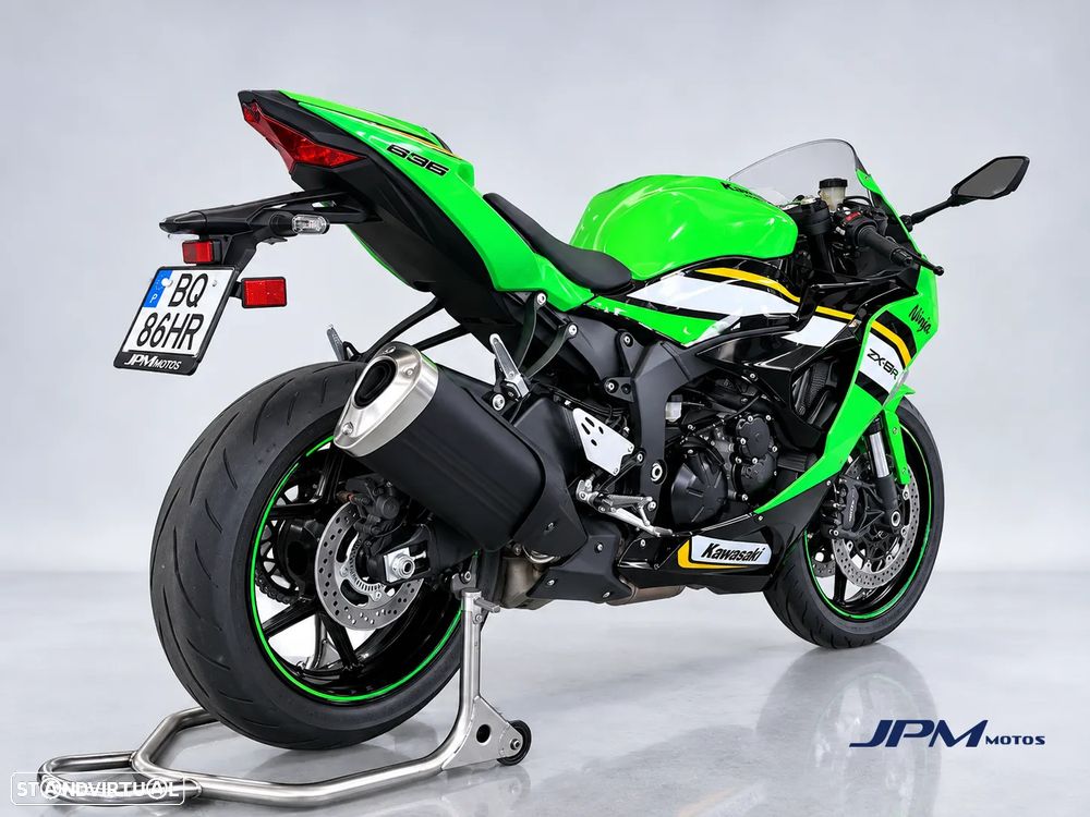 Kawasaki ZX 6R 636 - 2