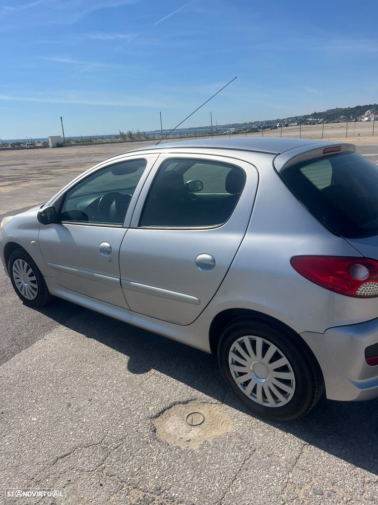 Peugeot 206+ 1.1 Trendy - 10