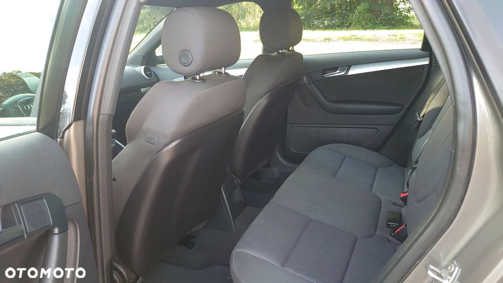Audi A3 Sportback 2.0 TDI DPF S line Sportpaket - 19