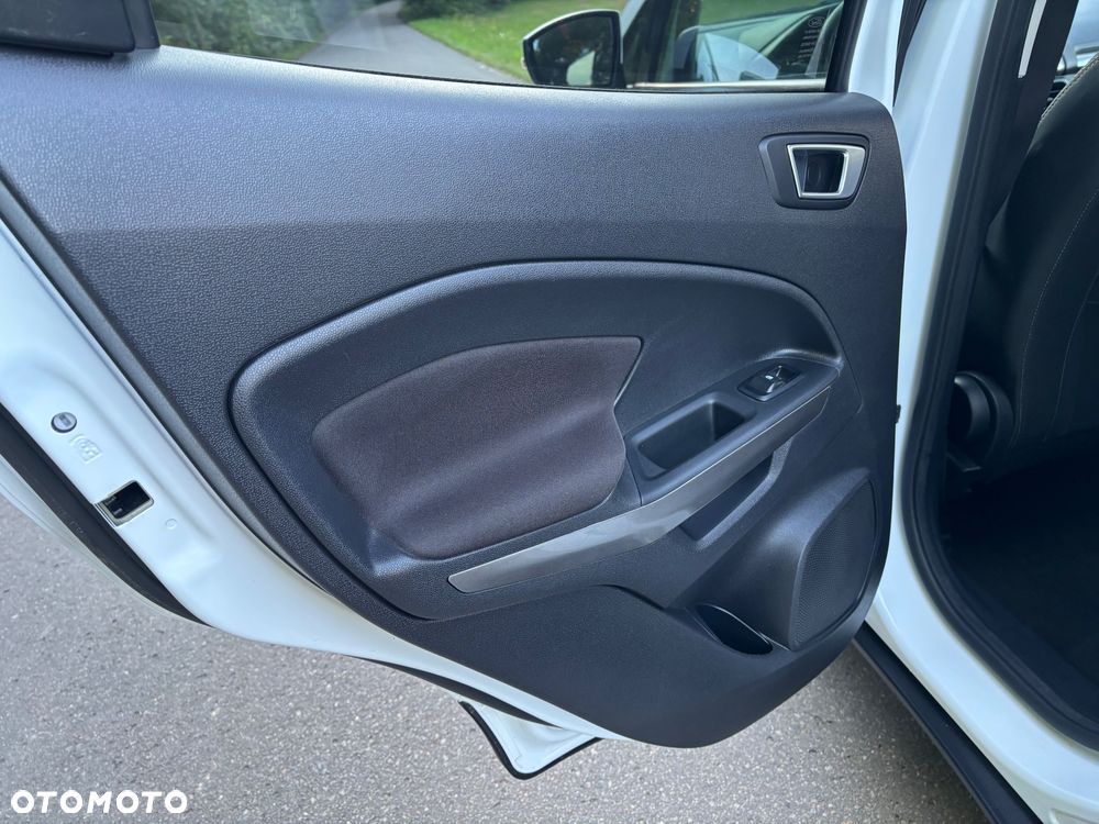Ford EcoSport 1.0 EcoBoost ST-LINE - 28