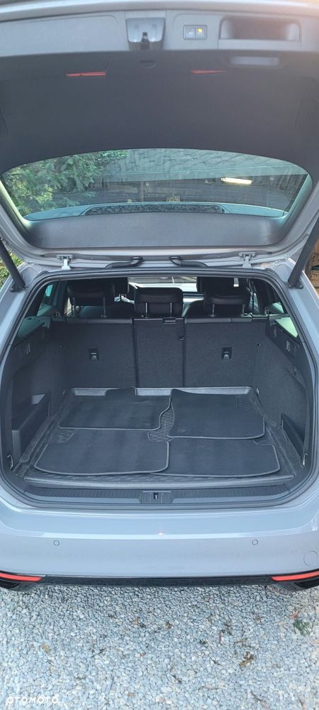 Volkswagen Passat 2.0 TDI 4Mot Elegance DSG - 11