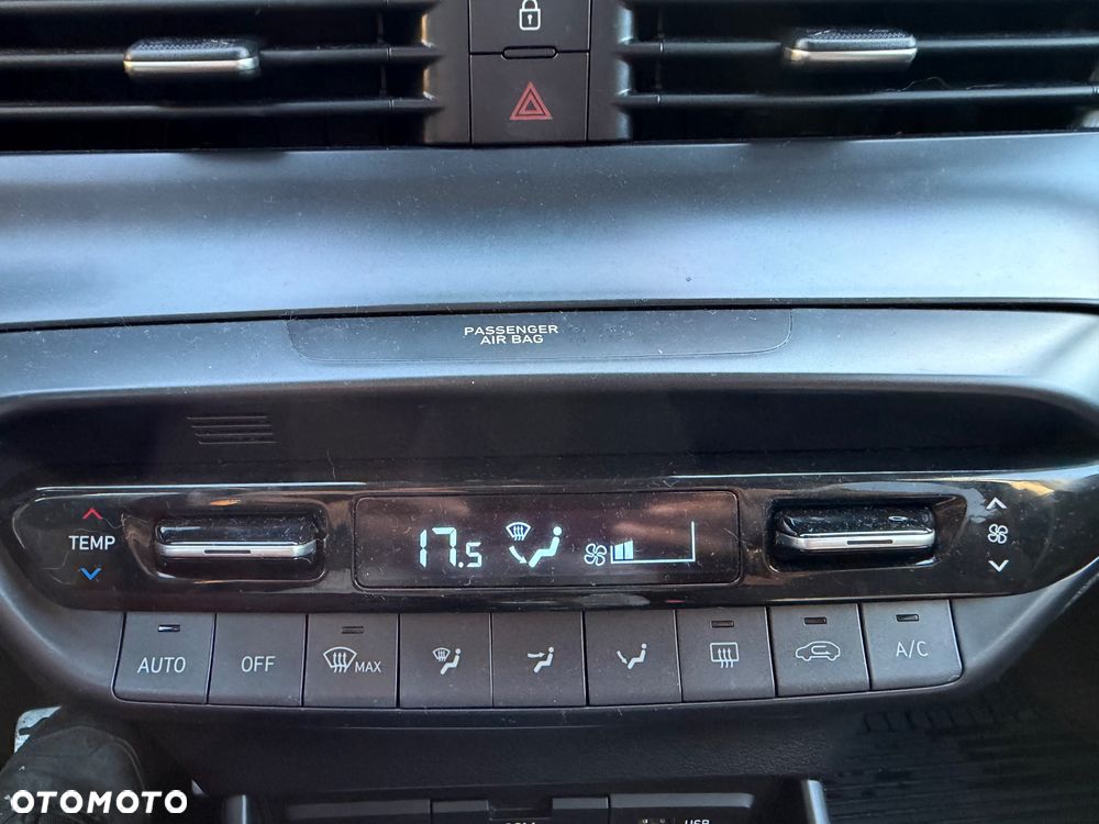 Hyundai Bayon 1.0 T-GDI Connect & Go - 19