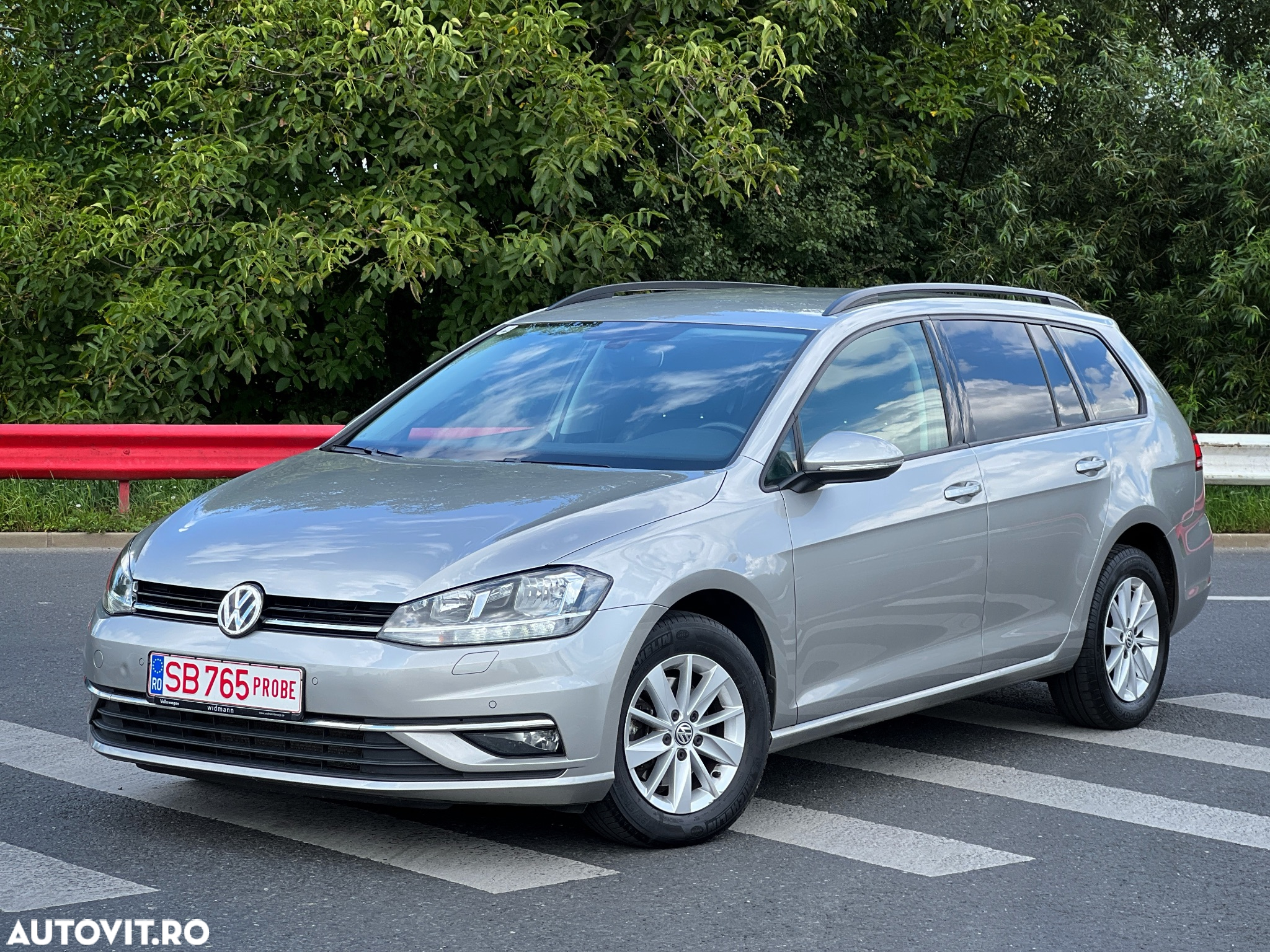Volkswagen Golf Variant 1.6 TDI DSG Join - 2