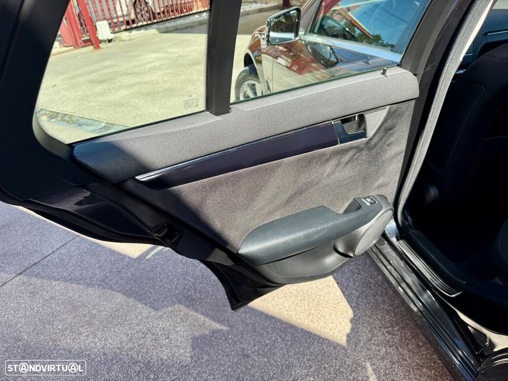 Mercedes-Benz C 200 CDi Classic - 12