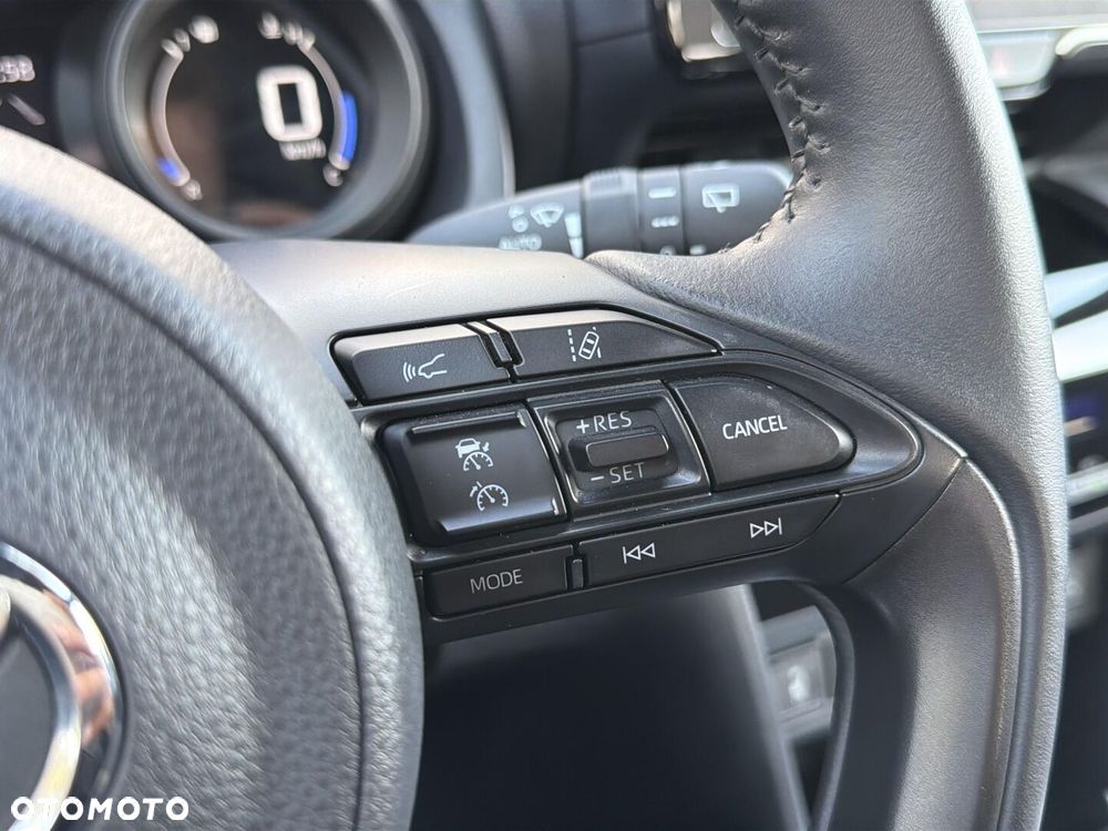 Toyota Yaris Cross Hybrid 1.5 Comfort - 23