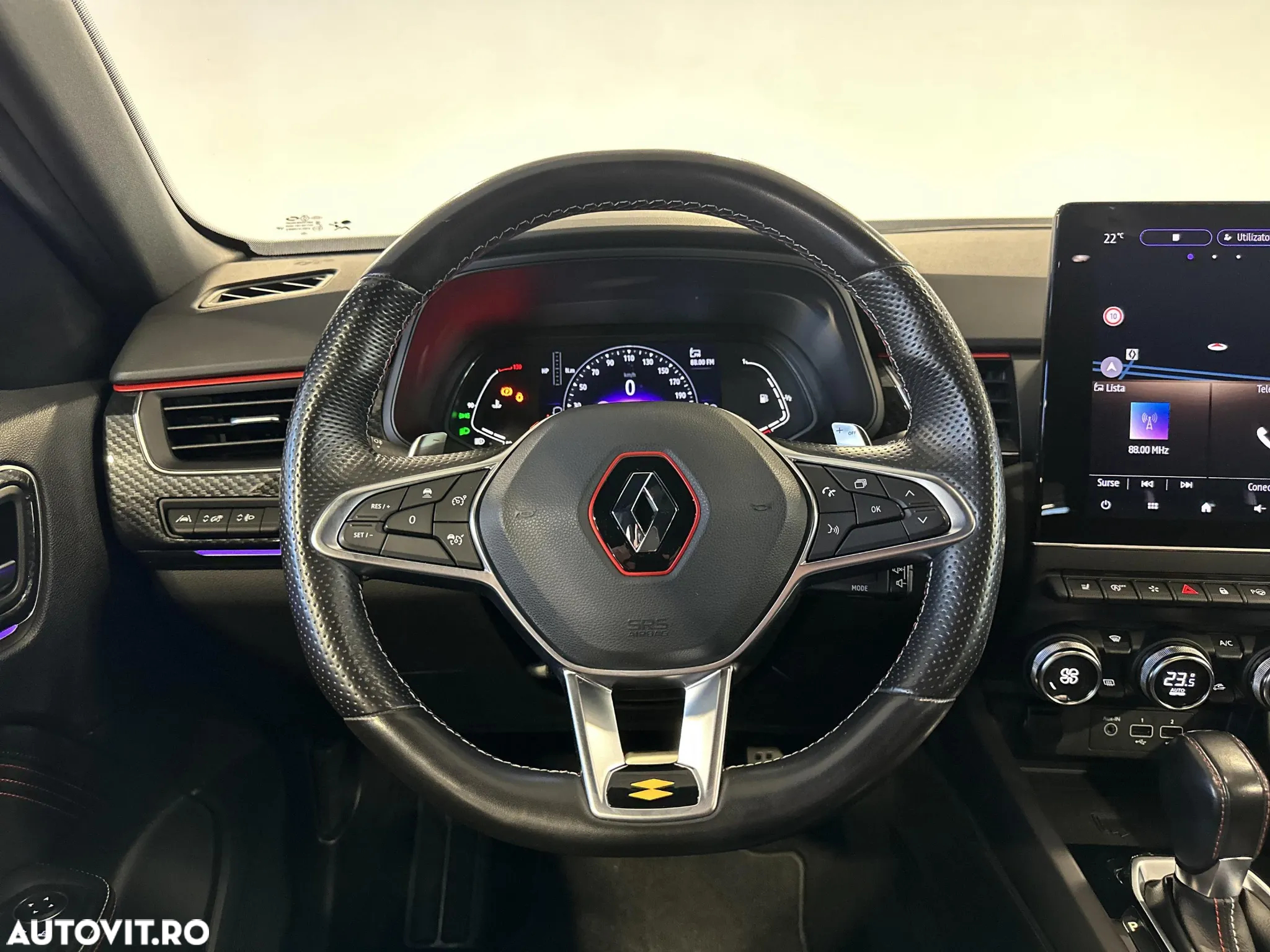 Renault Arkana TCe 140 EDC R.S. LINE - 16