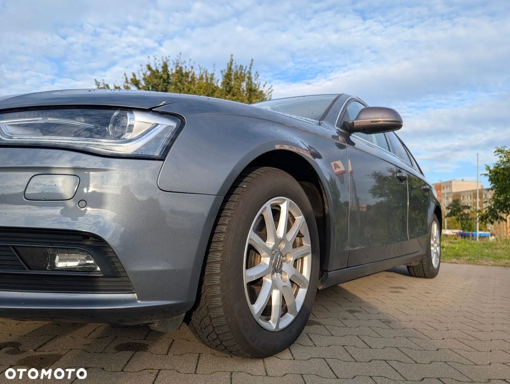 Audi A4 Avant - 11