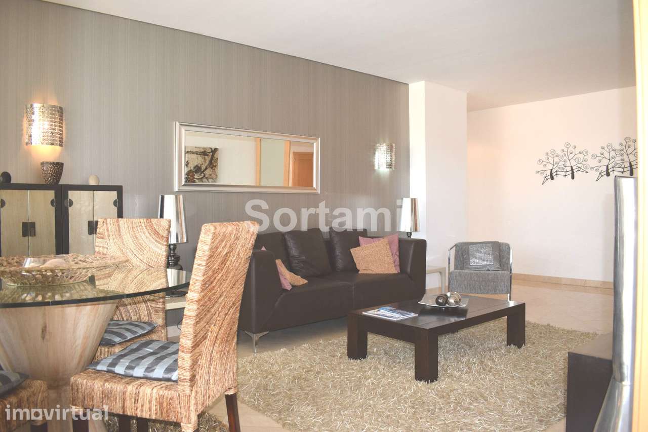 Apartamento T2 Venda em Quarteira,Loulé - Grande imagem: 2/15