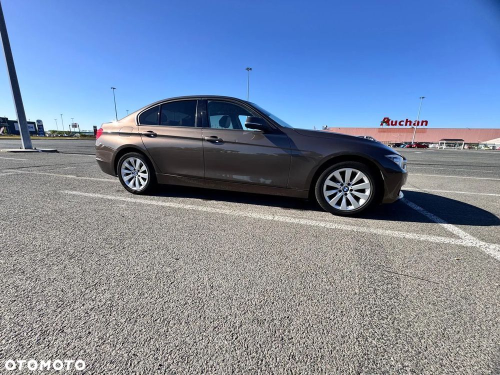 BMW Seria 3 - 10